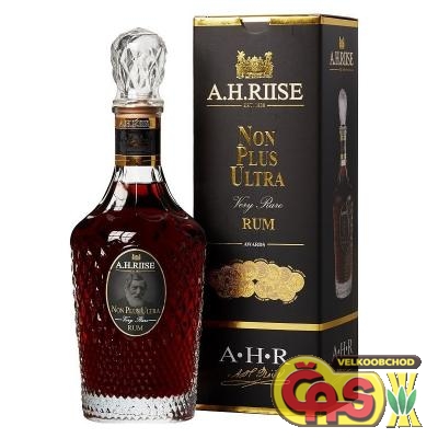RUM A.H.Riise Non Plus Ultra 0.7l 42%